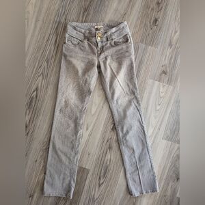 Cabi Straight Leg Jeans Light Gray Size 4 Like‎ New.